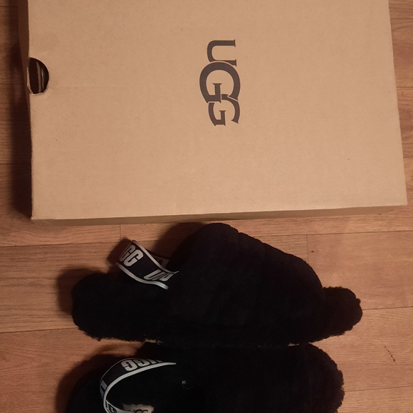SOLD UGG Fluff Yeah Slides,Size 7-8, - Picture 5 of 8
